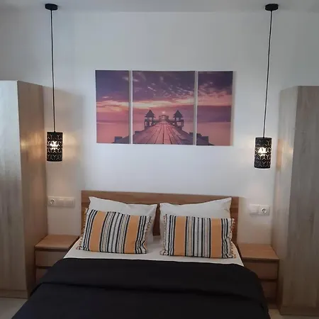 Apartment House For 2 People In A Vineyard *