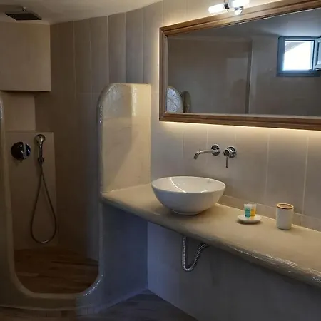 Apartment House For 2 People In A Vineyard *